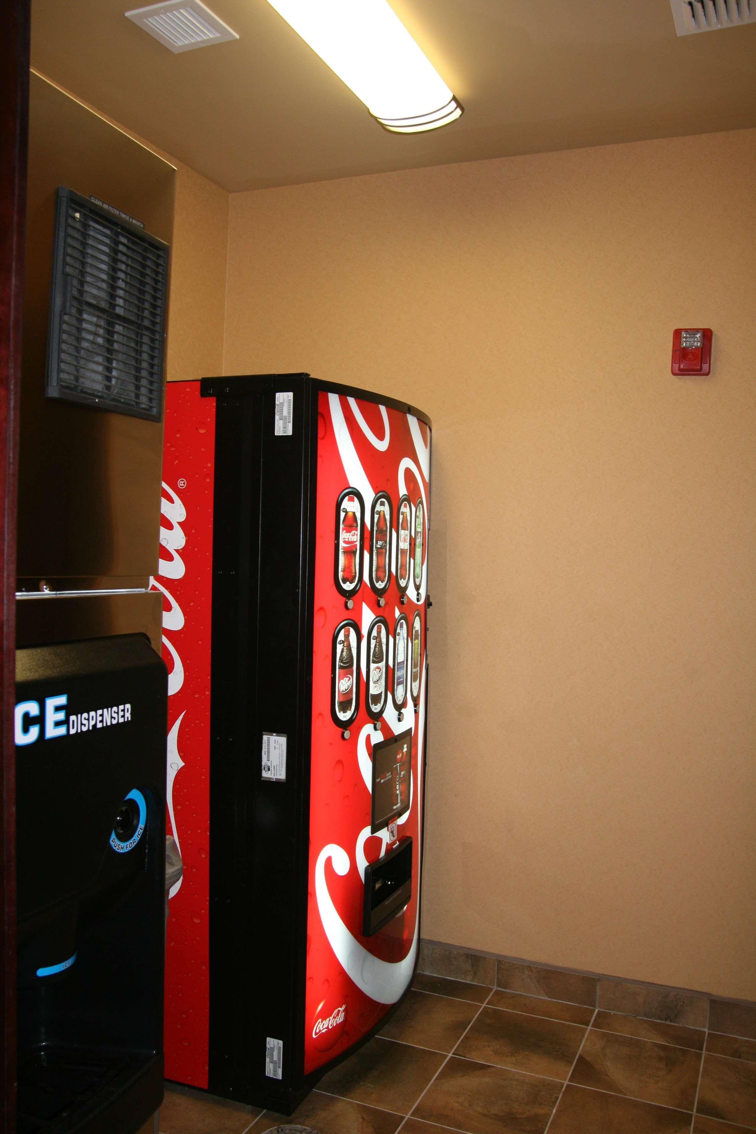 Hampton Inn & Suites Mission Exteriör bild